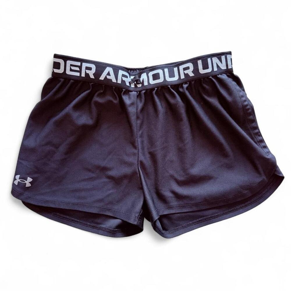 Under armour black shorts size